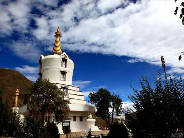 Awancang Nyingma Monastery
