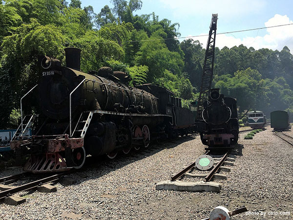 Jiayang Steam Train
