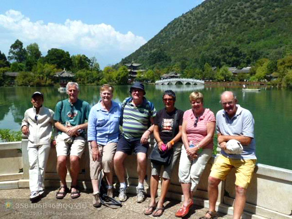/pic/city/lijiang/clients/tct-clients-black-dragon-pool-01.jpg
