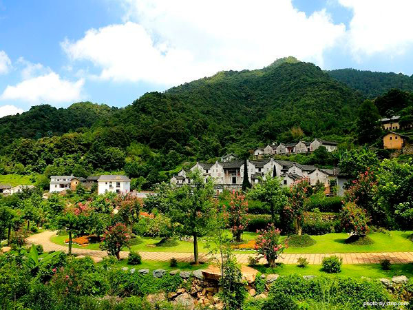 qiaoxi guyun village