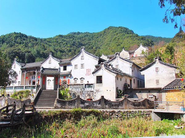 Meizhou Yearning Tea Plantation Tourist Attraction