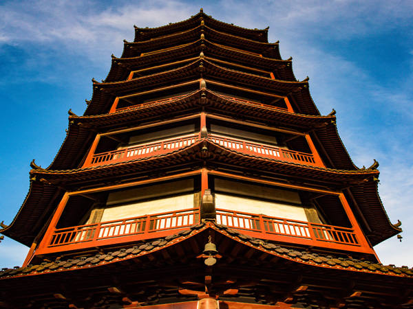 Shengjin Tower (Rope and Gold Pagoda)