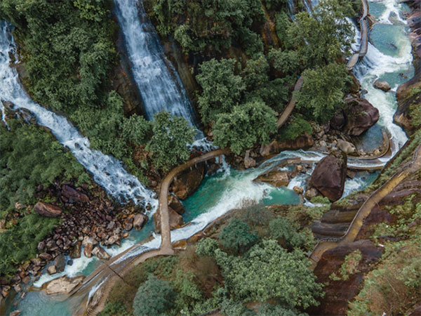 /pic/city/nanchang/attractions/wangxian-valley-gorge-scenery.jpg