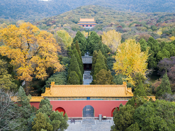 /pic/city/nanjing/attractions/ming-xiaoling-mausoleum-4.jpg