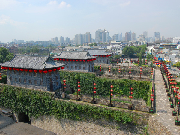 Zhonghua Gate