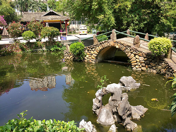 Guangxi Ethnic Relics Center