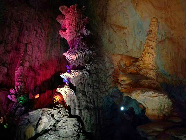 Baimo Cave