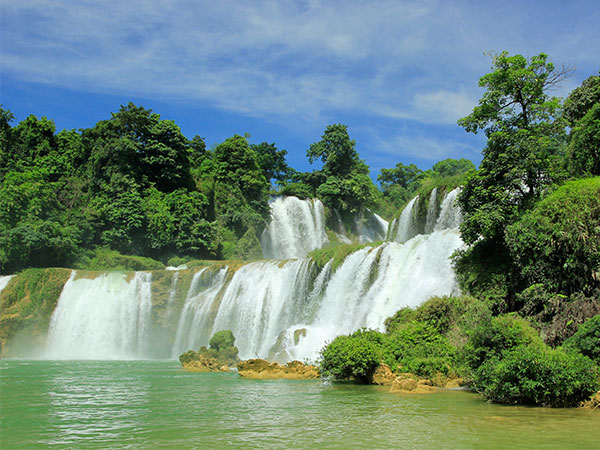 Detian Waterfall