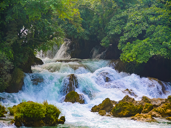 how to plan a trip to Detian Waterfall
