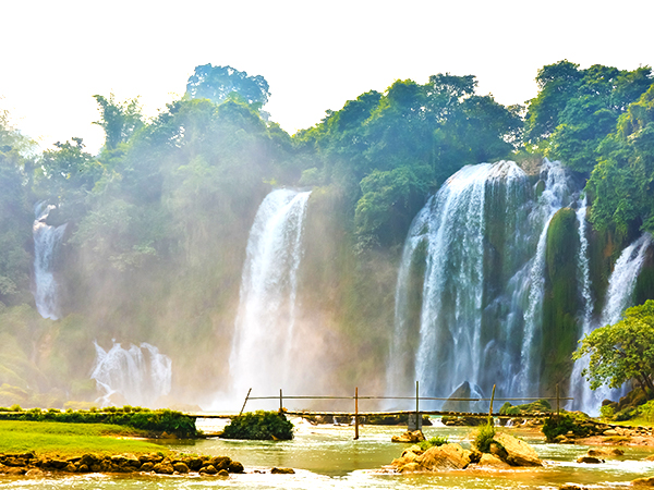 how to plan a trip to Detian Waterfall