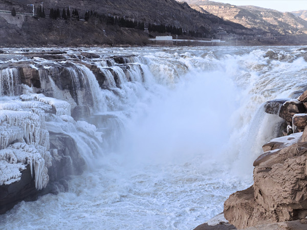 /pic/city/pingyao/attractions/hukou-waterfall-02.jpg