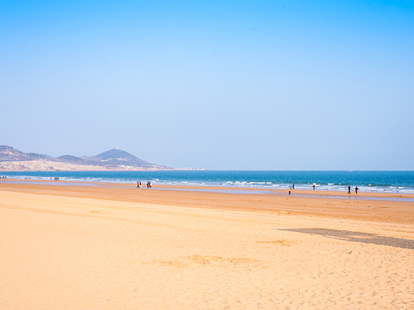 Qingdao Golden Sand Beach