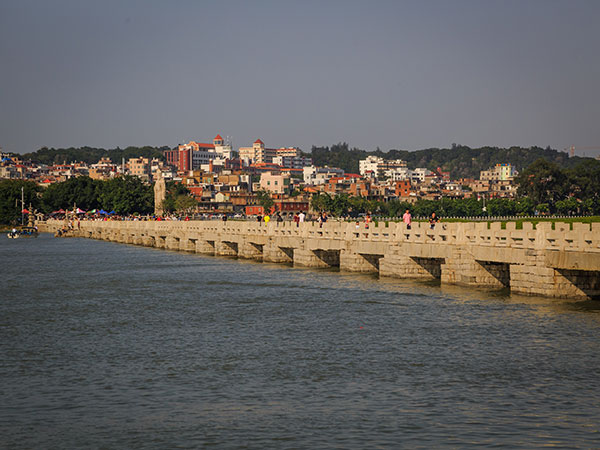 Luoyang Bridge