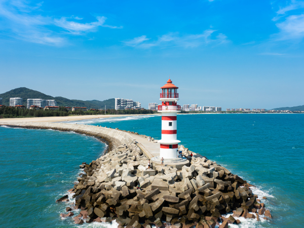 /pic/city/sanya/attractions/wanning-shenzhoubandao-light-tower-01.jpg