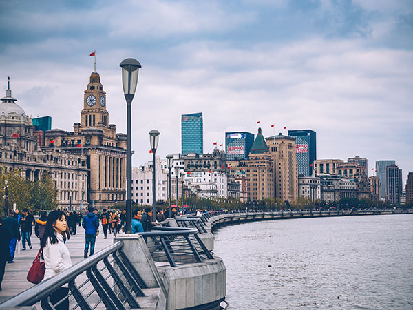 /pic/city/shanghai/attractions/the-bund-16.jpg