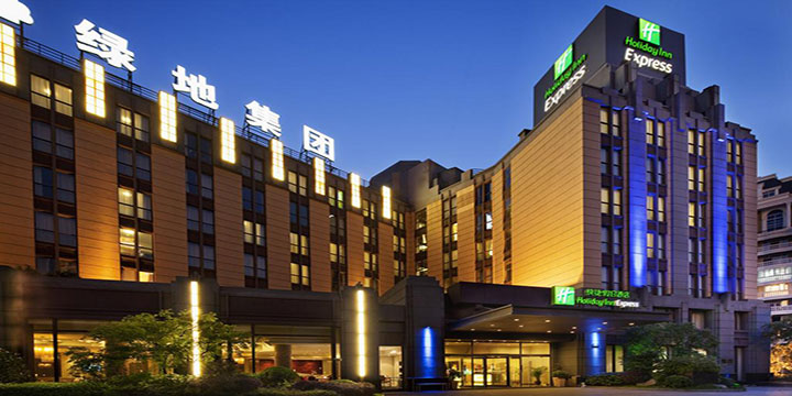 Cherry pick best hotels in Shanghai for Indian travellers