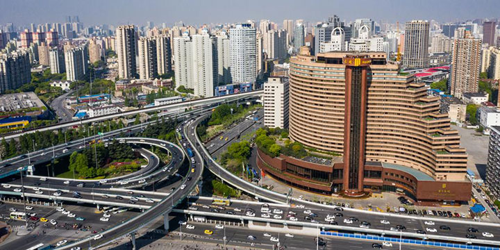 Cherry pick best hotels in Shanghai for Indian travellers