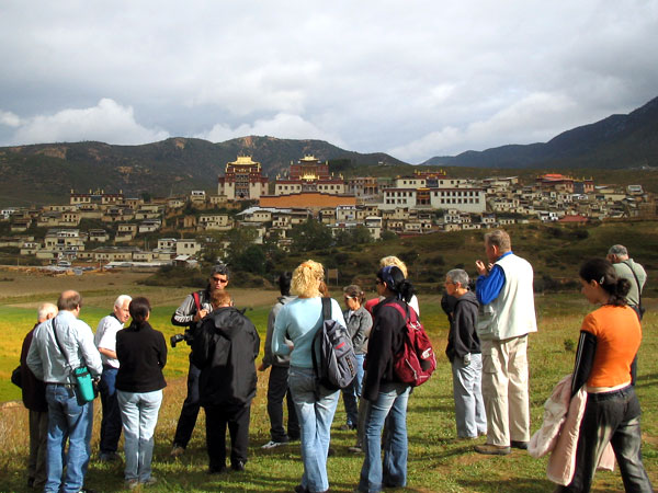 /pic/city/shangri-la/clients/tct-clients-songzanlin-monastery-01.jpg