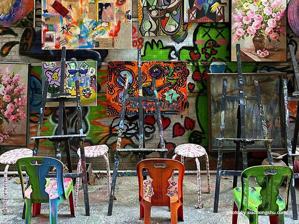 Dafen Oil Painting Village