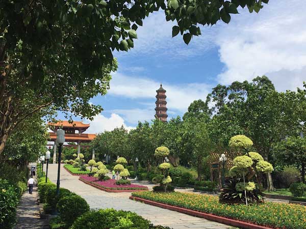 Shenzhen Lianhuashan Park