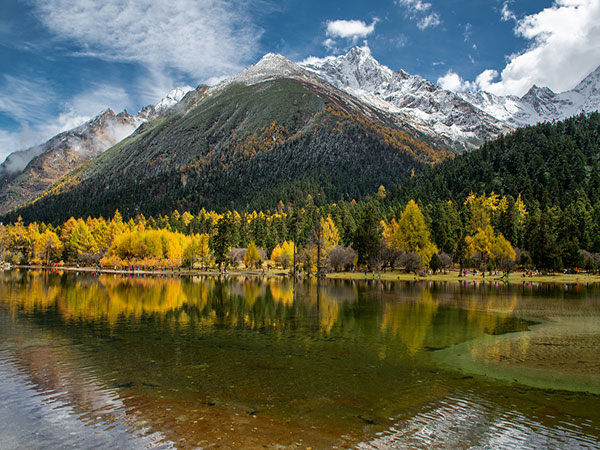 Bipeng Valley