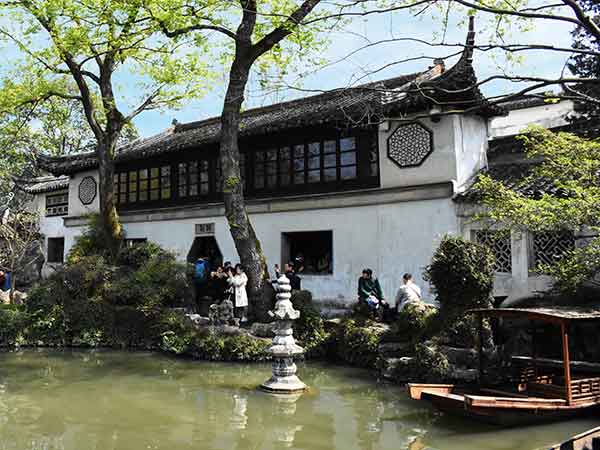 Lingering Garden