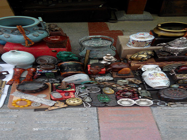 Tianjin Antique Market