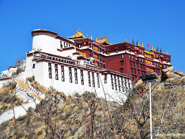 Chakpori Hill