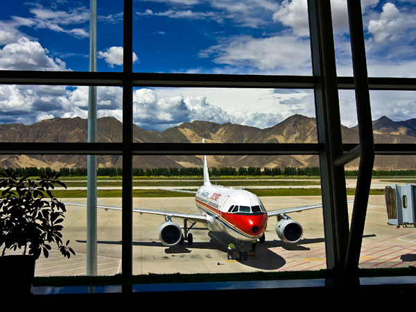 Kunming - Lhasa Flights