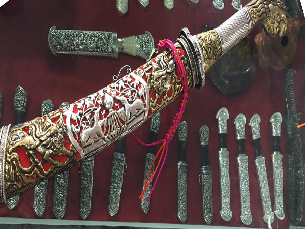Tibetan Knives Tibetan Knives