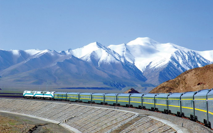 Travel from Lhasa to Shigatse