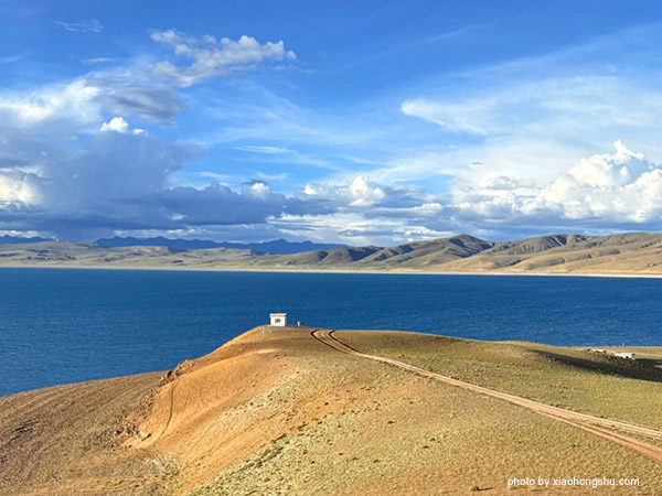 Lhanagtso Lake