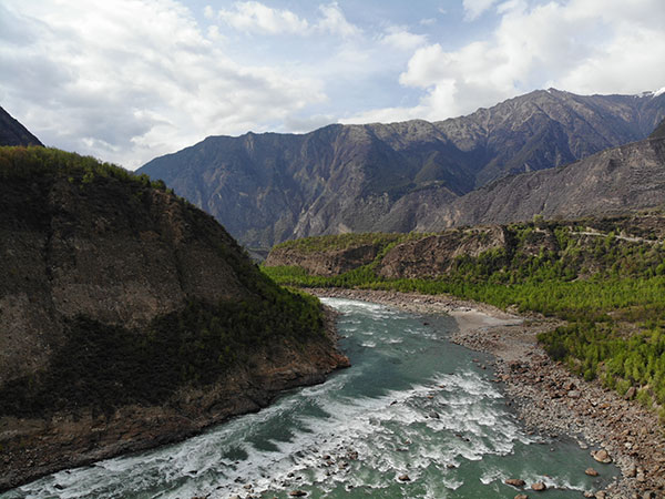 Yarlung Zangbo Grand Canyon