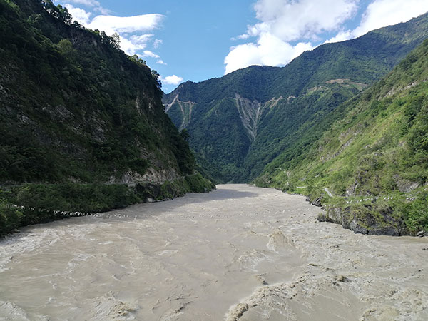 Yarlung Zangbo Grand Canyon