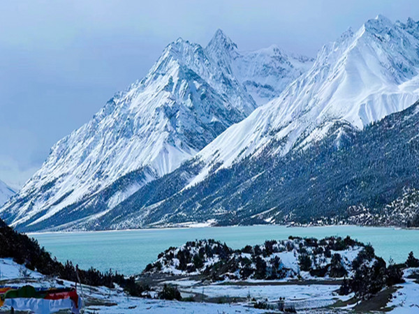 /pic/city/tibet/ranwu-lake-03.jpg