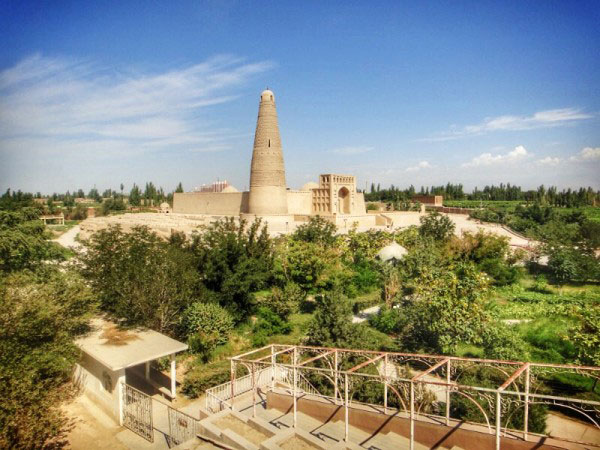 Backpacker Traveling to Turpan and Urumqi