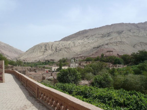 Sightseeing in Turpan by Chartering a Van