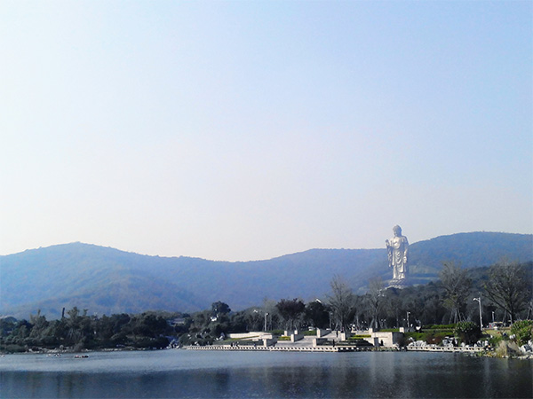 Lingshan Buddhist Palace