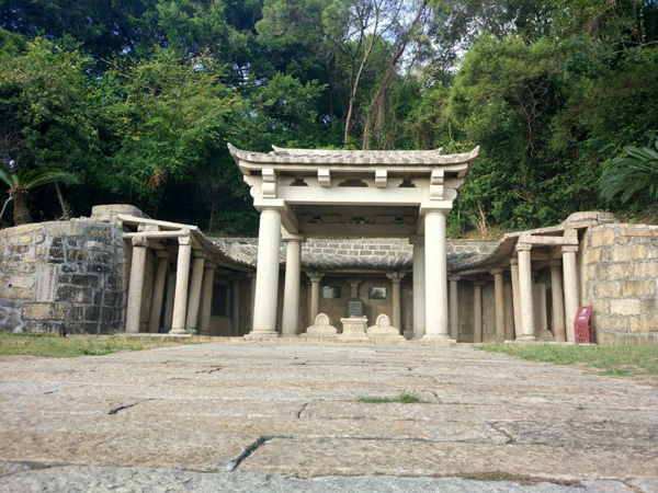 Holy Tombs in Mt. Lingshan