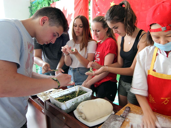 What to Do & Learn During an Educational Trip to China