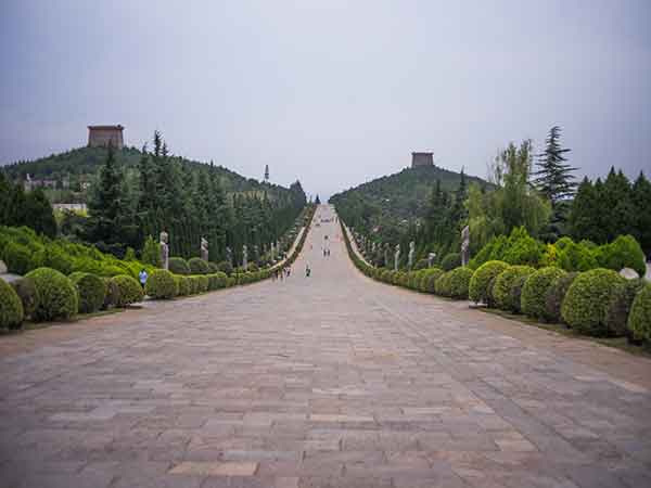 Qian Mausoleum