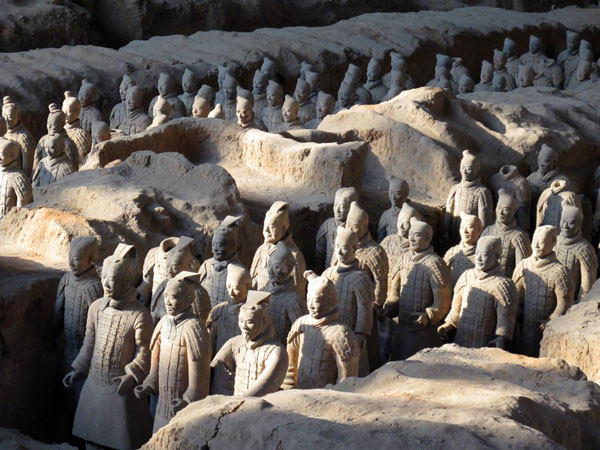 /pic/city/xian/attractions/Qin-Terracotta-Army-16.jpg