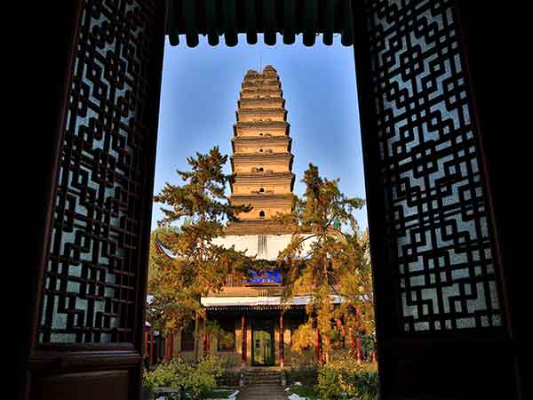 /pic/city/xian/attractions/small-wild-goose-pagoda-11.jpg