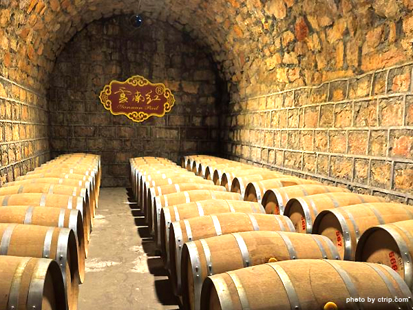 /pic/city/yunnan/yunnan-red-winery-01.jpg