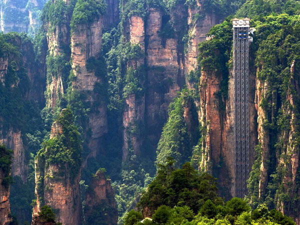 14 Days China's Platinum Triangle: Imperial Capitals & Avatar Peaks Adventure