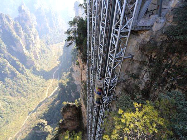 Bailong Elevator