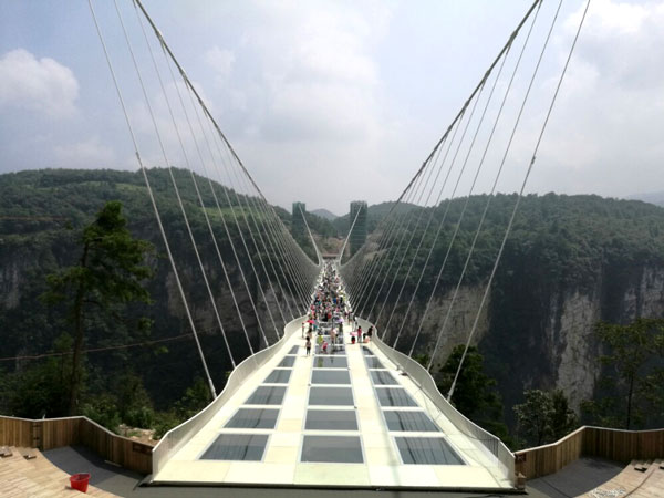 Zhangjiajie Grand Canyon (Glass Bridge)