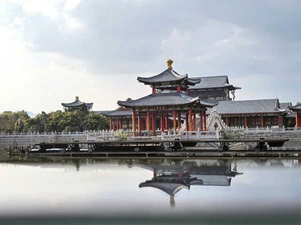 /pic/city/zhejiang/attraction/hengdian-4.jpg