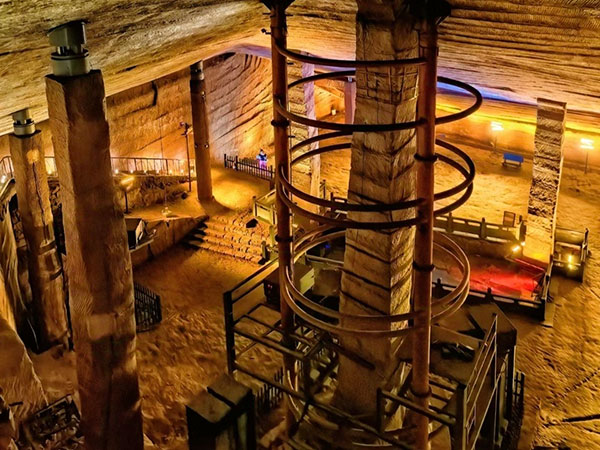 Longyou Caves