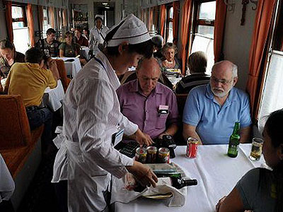 Train from Kunming to Beijing